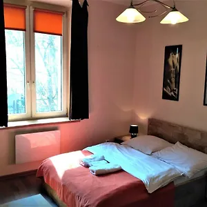  Apartment Akt Centre