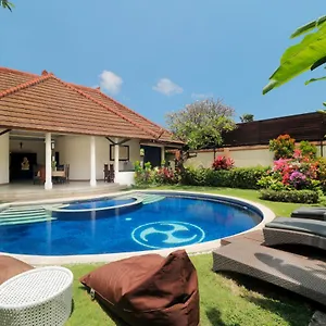 heliconia-villa.ubudhotelsnow.com/